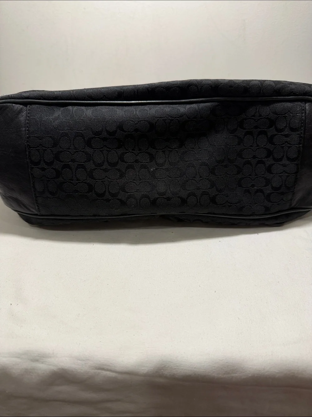 Coach Heritage Signature Voyager Canvas Messenger Bag Crossbody Black